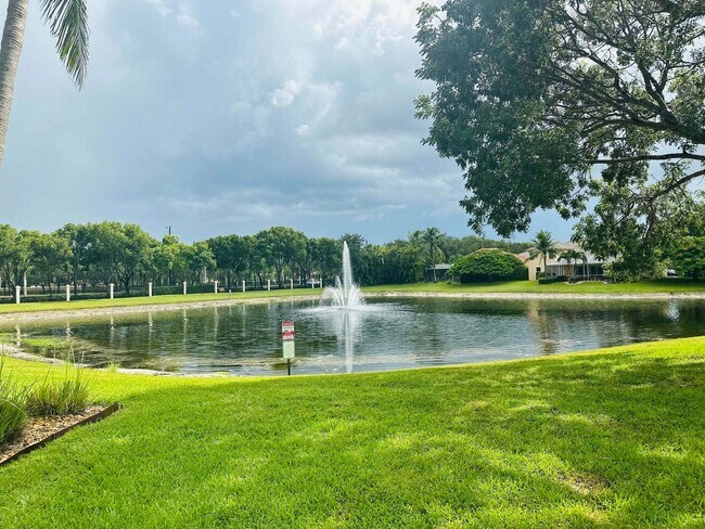 Building Photo - 3769 Victoria Rd