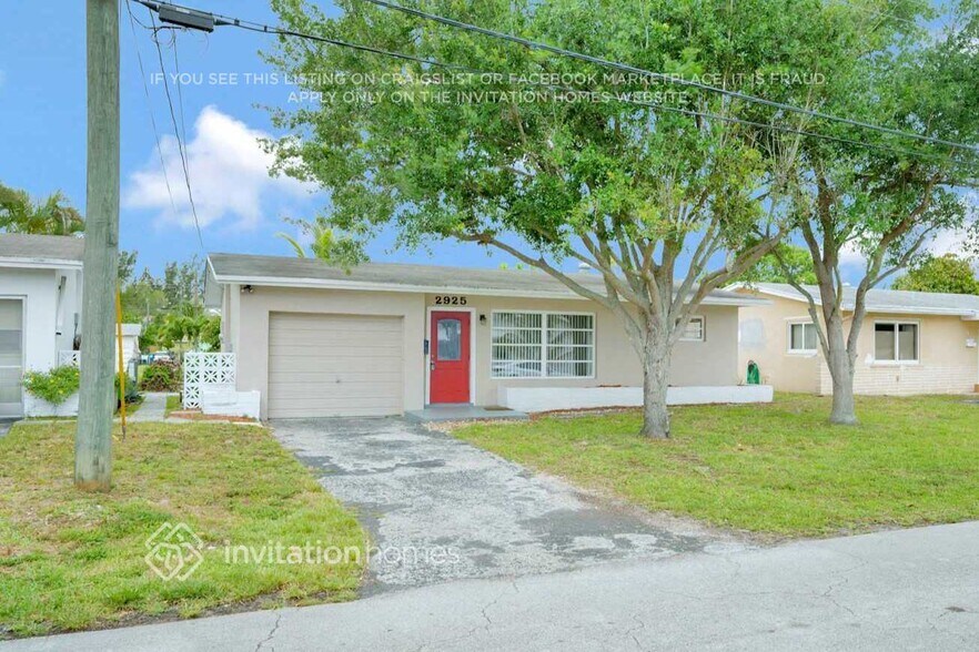 Building Photo - 2925 NW 69th Ave