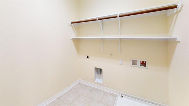 Building Photo - 12004 Terraza Cir