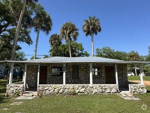 Building Photo - W. W River Rd