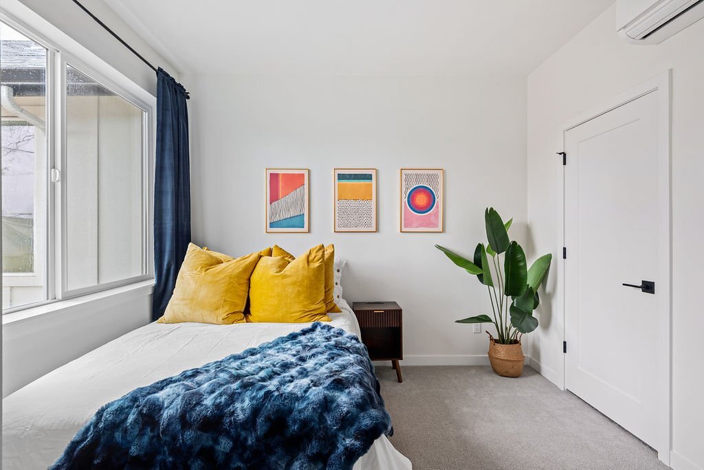 Building Photo - 5205 SE Boise St