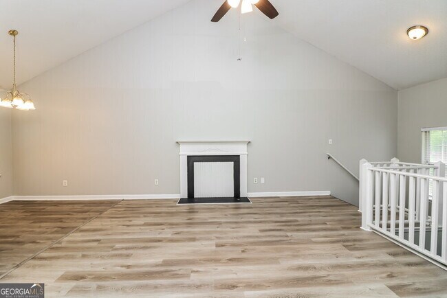 Building Photo - 5328 Brickleberry Way