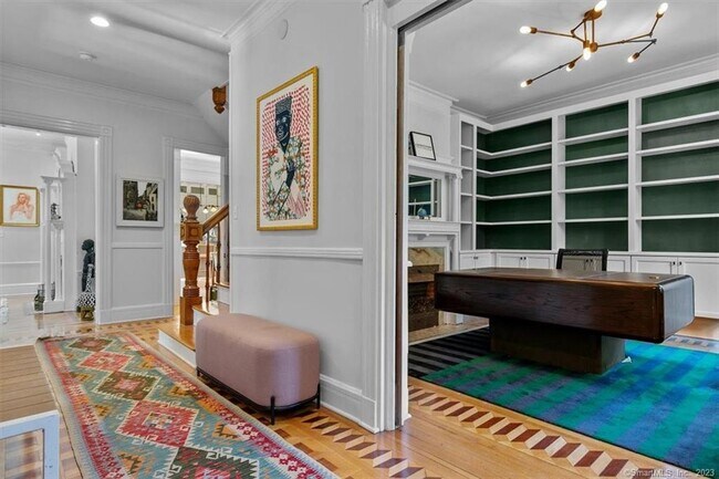 Building Photo - 20 Academy St