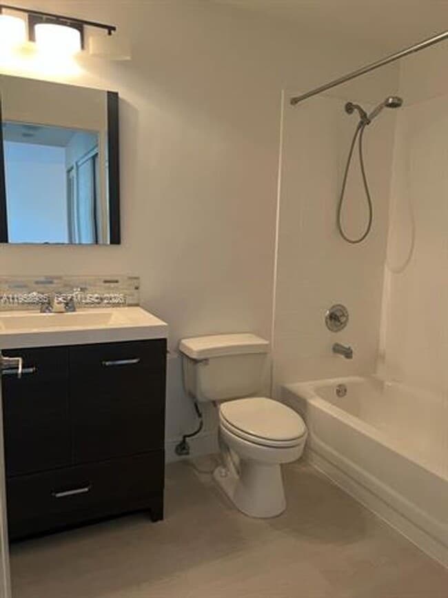 Building Photo - 9725 NW 52nd St