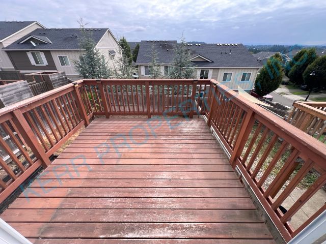 Building Photo - Spacious 4-Bedroom Townhouse with 3.5 Baths in Prime Happy Valley Location – 2021 Sq Ft of Modern...