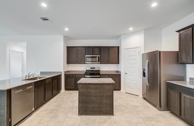 Building Photo - 1206 Cattle Chute Ct