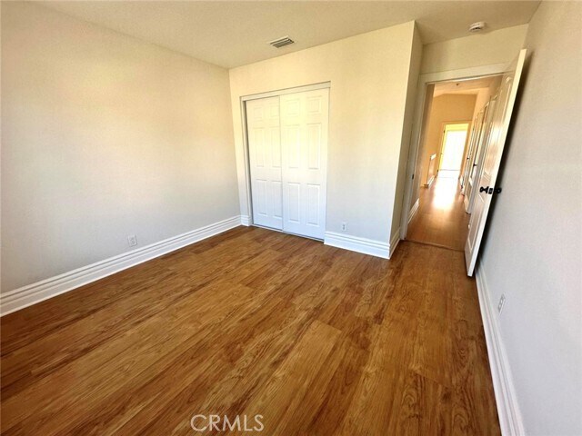 Building Photo - 8042 San Tropez Ct