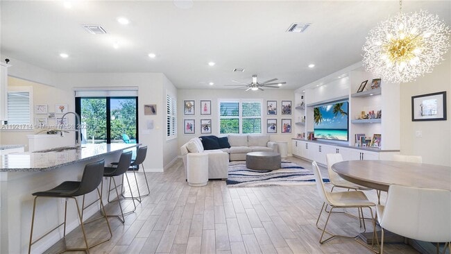 Building Photo - 8605 Patron Ln