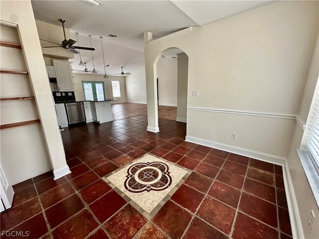 Building Photo - 6840 Cadet Ave