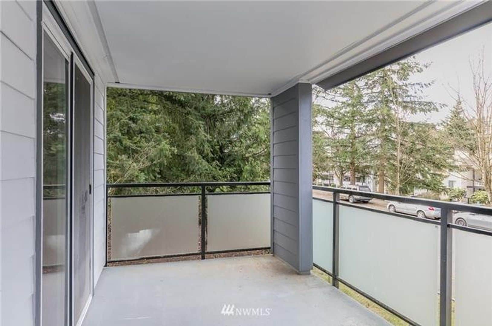 Building Photo - 2503 NE 4th St