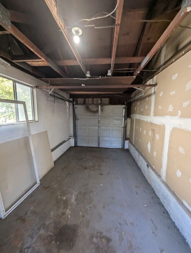 Building Photo - Hobkirk Hub