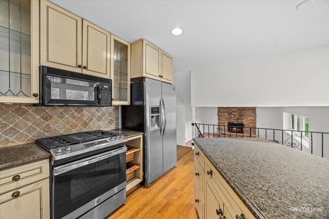 Building Photo - 1333 Briarwood Dr