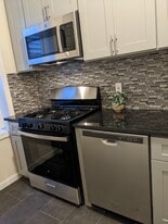 Building Photo - 45-47 Newkirk St