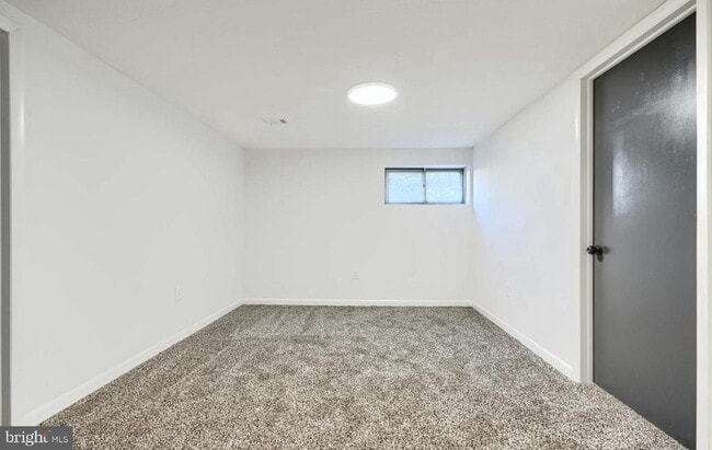 Building Photo - 4504 Scotts Level Ct