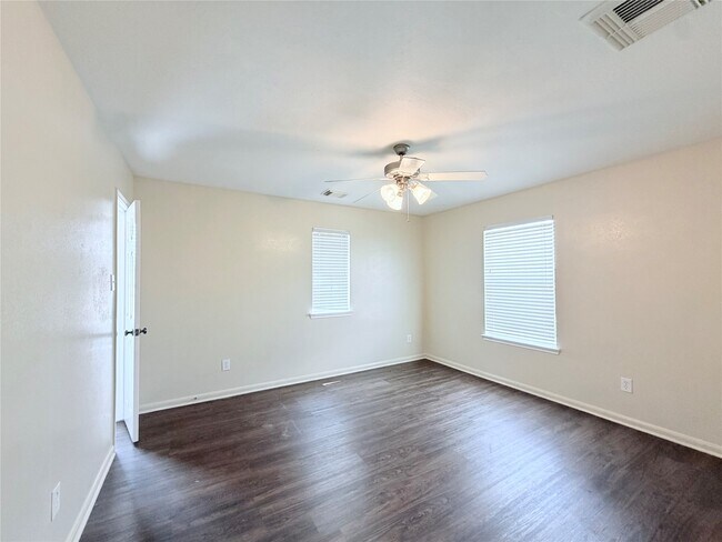 Building Photo - 7403 Bering Landing Dr