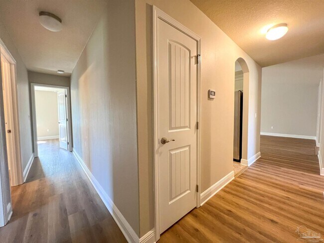 Building Photo - 5588 Inspiration Street