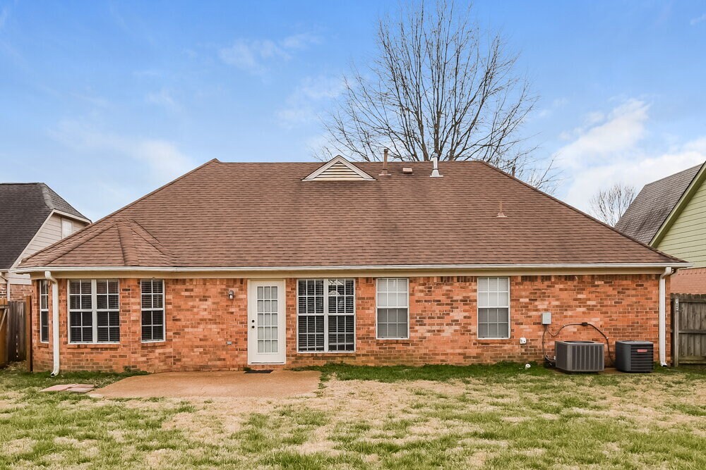 Building Photo - 11616 Leewood Dr