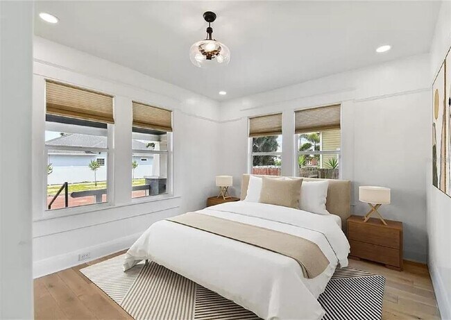 Building Photo - 2508 N Ola Ave