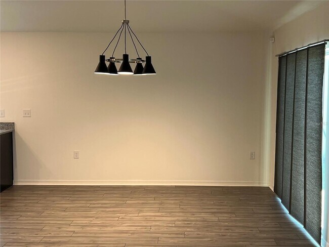 Building Photo - 3838 Whitetail Ct