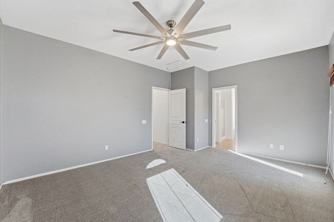 Building Photo - Beautiful 3-bedroom, 2-bathroom residence in the lively city of Mesa, Arizona!