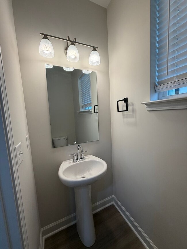 Building Photo - BRAND NEW TOWNHOMES AVALIABLE NOW