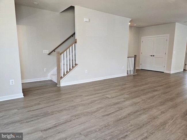Building Photo - 13721 COBBLE Loop