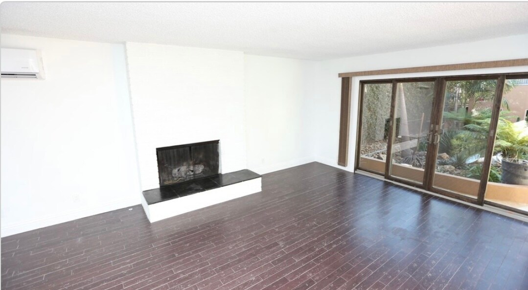 Building Photo - 4776 Don Miguel Dr