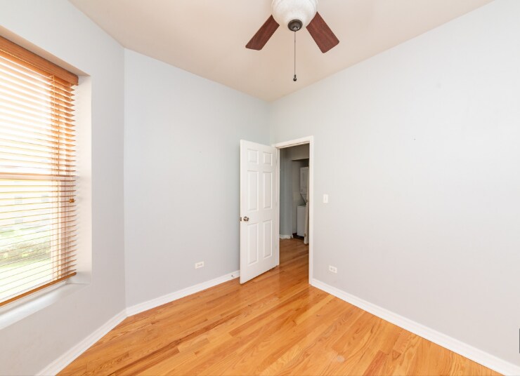 Building Photo - 3215 W Altgeld St