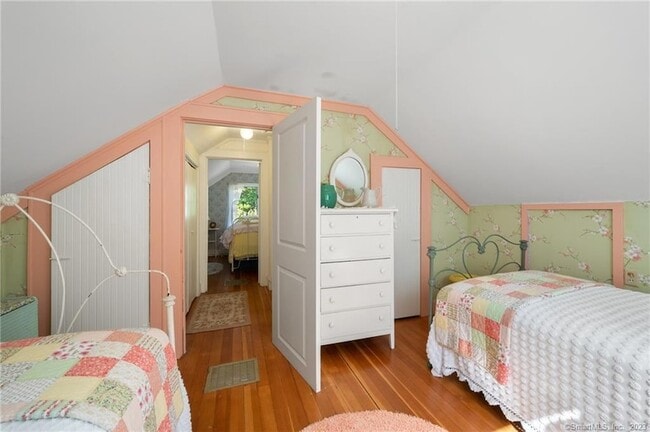 Building Photo - 6 East St