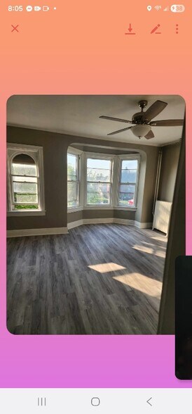 Building Photo - 486 Linden Ave