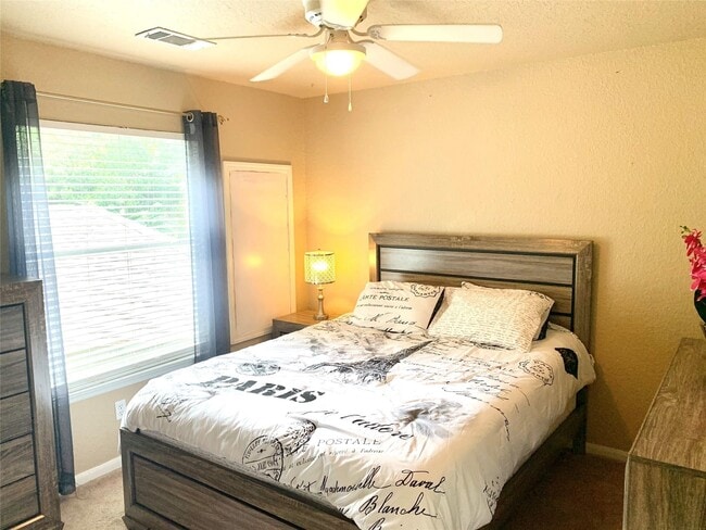 Building Photo - 75 N Misty Canyon Pl