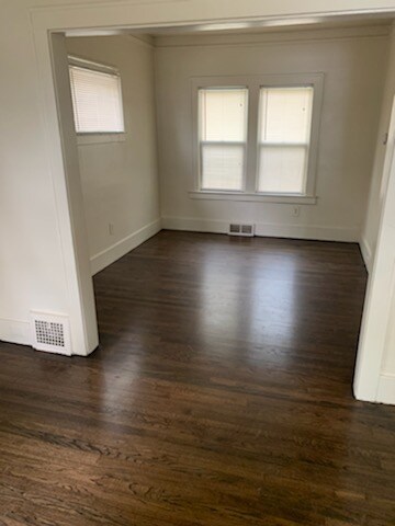 Building Photo - 62 Manatee Ave