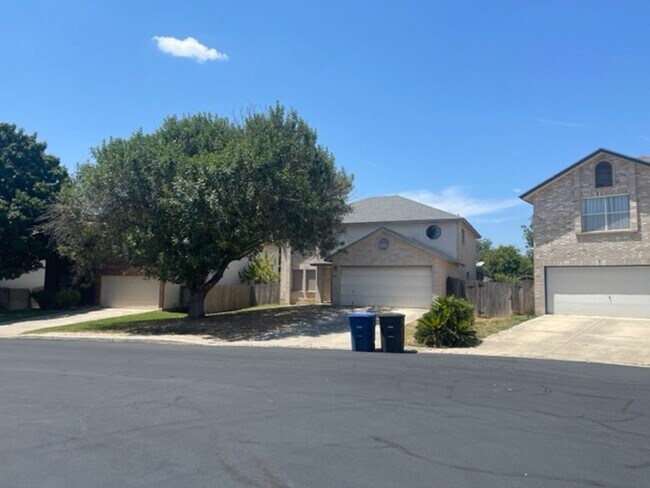 Building Photo - 5 br, 3 bath House - 7111 Valewood View