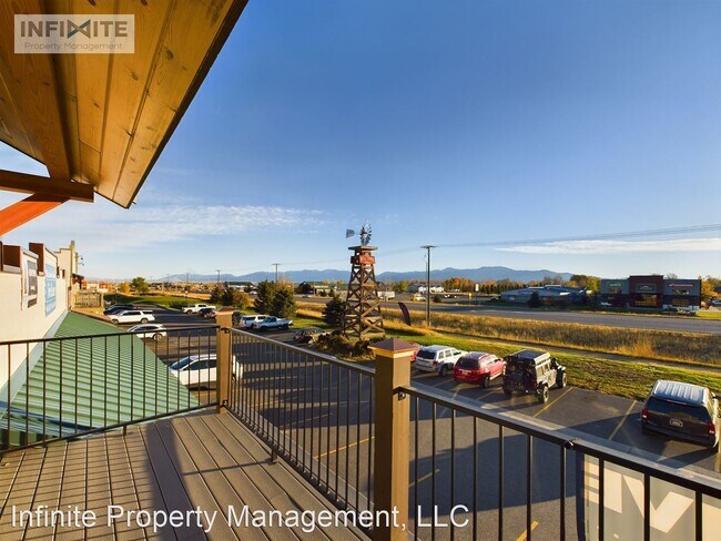 Building Photo - Studio, 1.5 bath House - 85 Mill Town Loop...