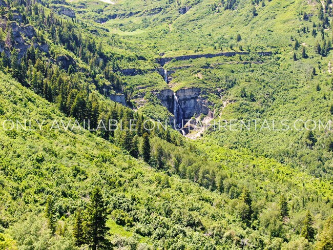 Building Photo - 2718 Stewart Rd