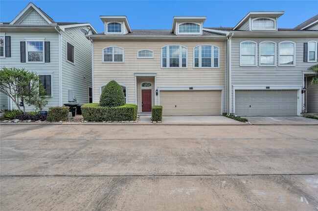 Building Photo - 2614 Shady Acres Ct