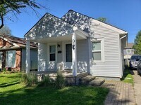 Building Photo - 2 bed 1 bath Berkley ranch