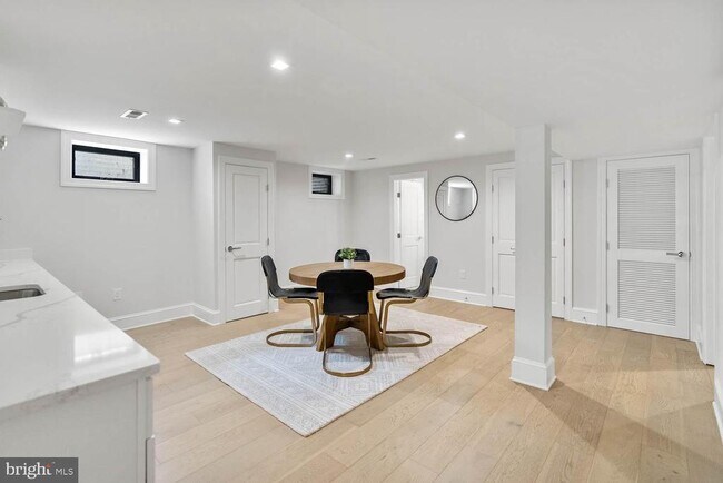 Building Photo - 4628 Blagden Terrace NW