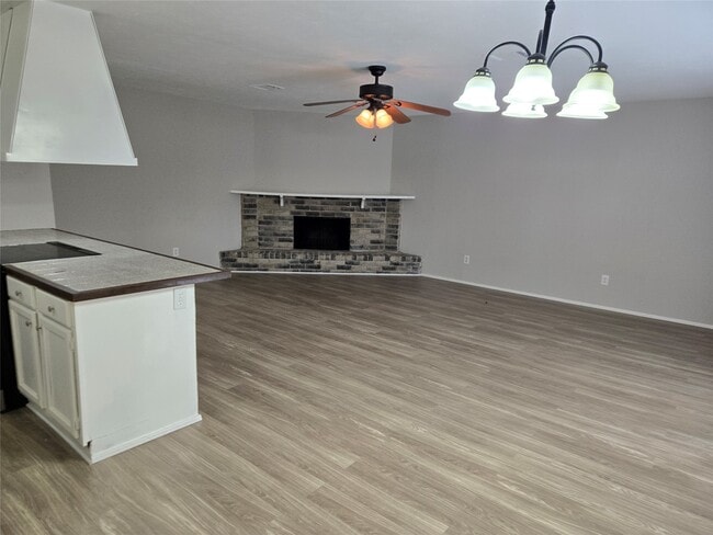 Building Photo - 4371 Kevinkay Dr