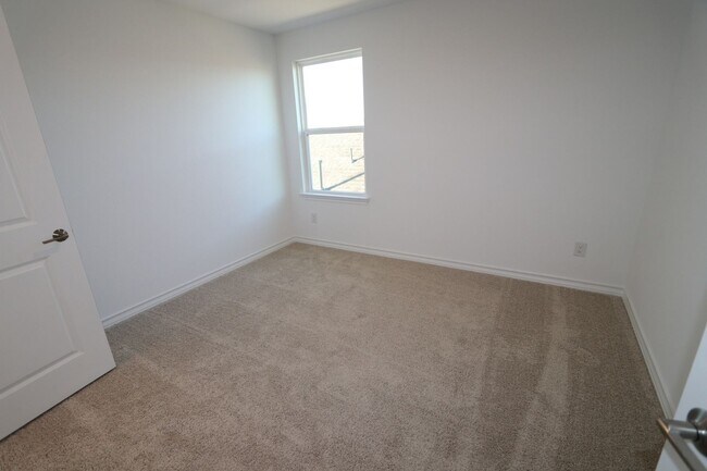 Building Photo - Charming 3BR Single Family Home in Hutto