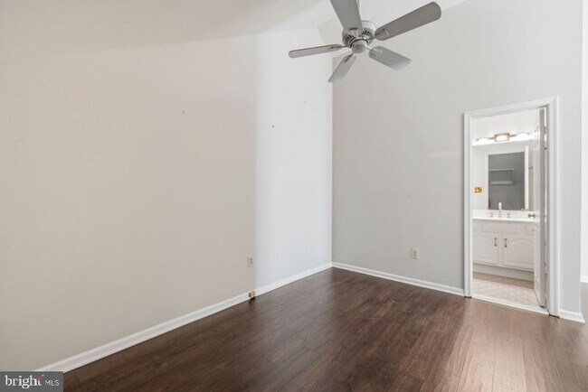 Building Photo - 1473 Church Hill Pl