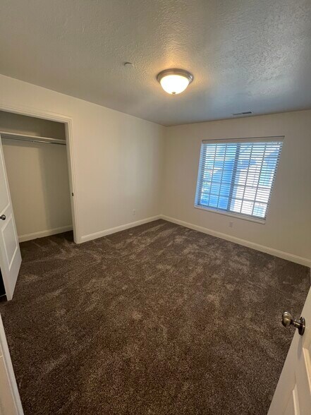 Building Photo - 235 N 1200 W