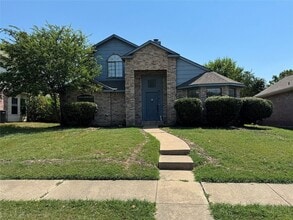 Building Photo - 7972 Roundtable Rd