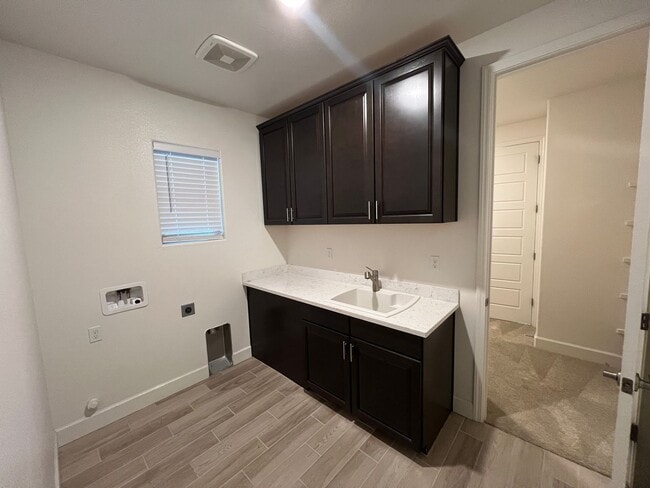 Building Photo - Beautiful Home With Large Primary Suite, Multiple Living Rooms, and more!