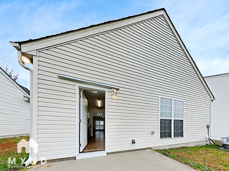 Building Photo - 1218 Joannas Ct