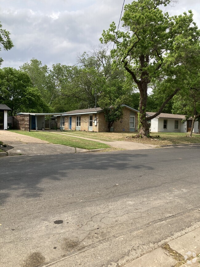 Building Photo - 6506 Linda Ln