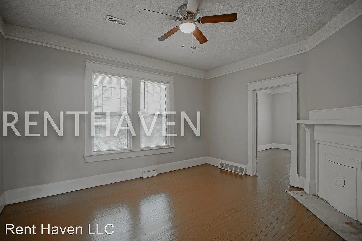 Building Photo - 4520 Colonial Dr