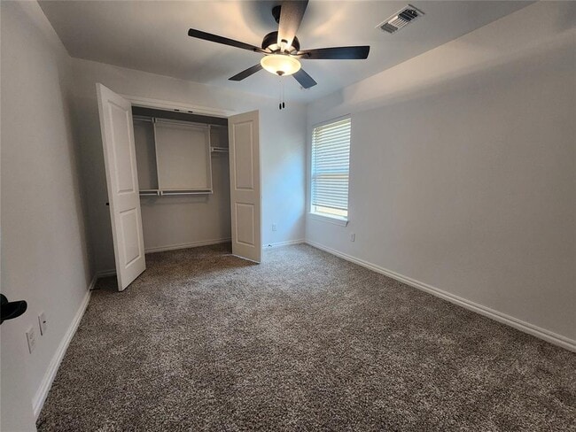 Building Photo - 16013 Dahlia Rd