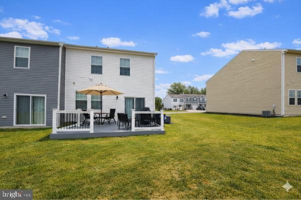 Building Photo - 255 Maple Run Dr