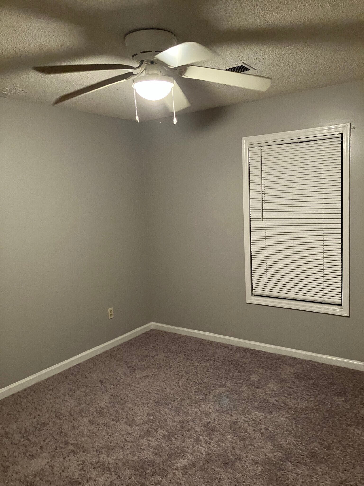 Bedroom - 25 Ninety Two Pl